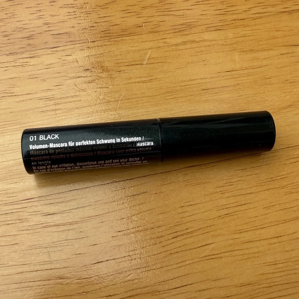 Clinique High Impact Mascara 0.14oz!!🔥🔥🔥